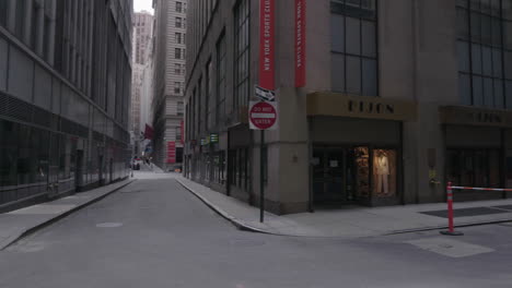 Empty-Street-in-Financial-District-NYC-During-Coronavirus-Outbreak
