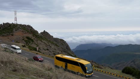 Parking-Vehicles-On-The-End-Of-Mountain-Road-Above-The-Clouds-On-Madeira-Island's-Third-Highest-Peak,-Pico-Do-Areeiro