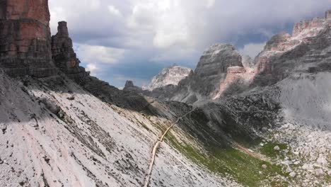 Aerial-Flyover-Forwards-over-the-Hiking-Path-to-Tre-Cime-di-Lavardeo-in-the-Italian-Dolomites