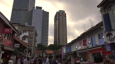 Touristen-Und-Einheimische-Auf-Der-Bagdad-Street-In-Singapur