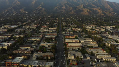 Cinematic-drone-shot-of-Burbank,-California-with-Verdugo-Mountains-in-background
