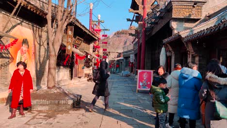 In-January-2020-during-the-Chinese-New-Year,-the-celebrations-in-Gubei-Water-Town-were-still-happen,-days-before-isolation-took-place-people-were-enjoying-the-last-days-of-tourism-in-the-country