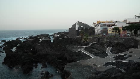 Natural-outdoor-swimming-pool-in-Garachico,-Tenerife