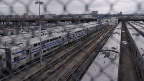 Pan-on-trains-stationed-at-the-Hudson-Yards