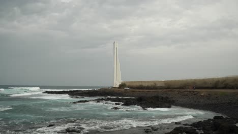 Modern,-white-lighthouse-at-the-coast-of-Punta-del-Hidalgo,-Tenerife