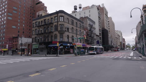 Empty-6th-ave-during-Coronavirus-outbreak-with-little-traffic