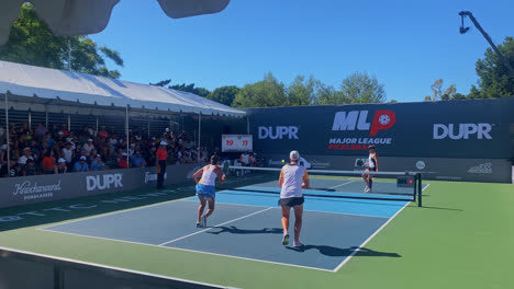 Women´s-MLP-doubles-game-held-in-sunny-Newport-Beach,-California,-USA---static-view