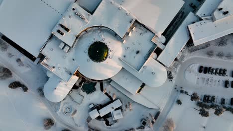 Aerial-view-above-the-Holiday-club-Katinkulta-hotel-in-Vuokatti,-Finland---birds-eye,-drone-shot