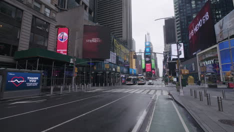 Empty-Time-Square-area-during-covid-19-on-a-rainy-day