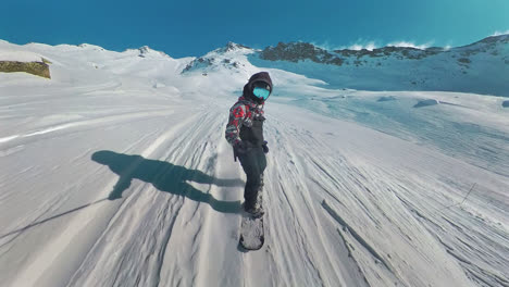 Pov-view-of-Snowboard-freeride