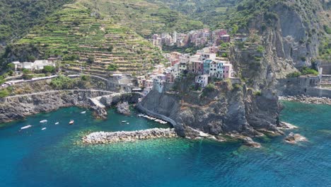 Cinque-Terre-Manarola-Coastal-Village-in-Vernazza,-La-Spezia,-Liguria,-Italy---Aerial-4k-Circling