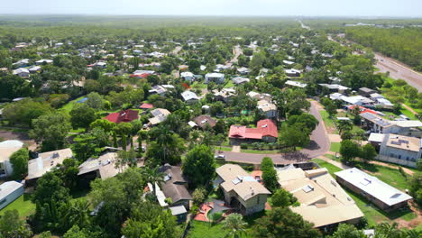 Aerial-drone-shot-of-a-green-leafy-suburb-in-Northern-Australia