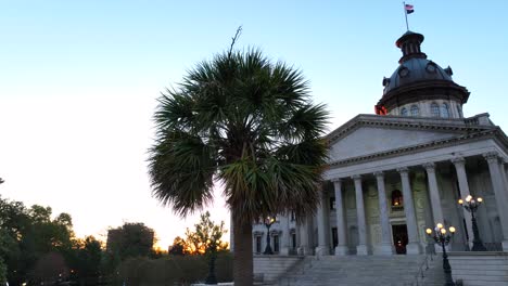 Palm-tree-with-South-Carolina-State-House-during-sunrise