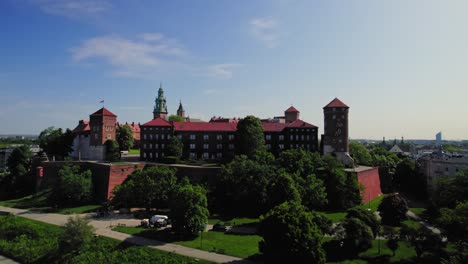 Königsschloss-Wawel-In-Krakau,-Polen