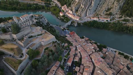 above-the-durance-river-and-Sisteron-Citadel-in-southern-France