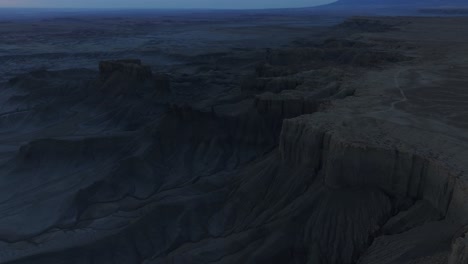 Mondlandschaftsaussichtspunkt-Oder-Blick-Auf-Die-Skyline-Bei-Sonnenuntergang,-Utah-In-Den-USA