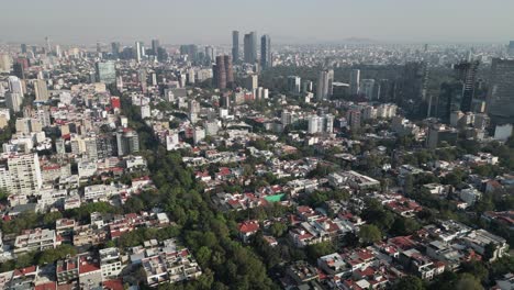 Buildings,-parks-and-houses,-urban-area-in-Mexico