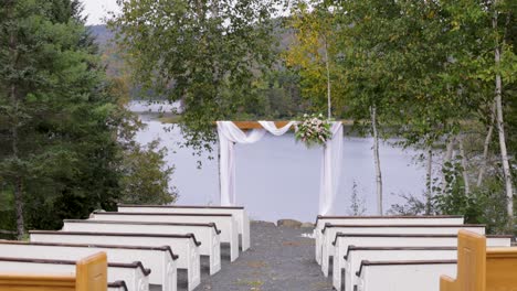 Close-Up-of-Autumn-Outdoor-Lakeside-Wedding-Ceremony-in-New-York
