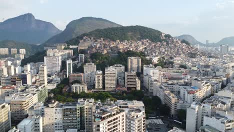 Alles-Von-Einem-Sonnenuntergang-In-Rio-De-Janeiro-In-Einer-Einzigen-Aufnahme