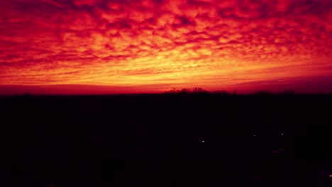 Ein-Farbenfroher-Sonnenaufgang-In-Ohio-Im-Winter