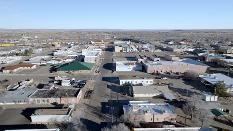 Downtown-Tucumcari,-New-Mexico-with-drone-video-moving-in