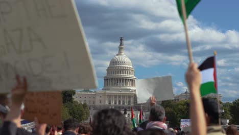 Protestors-on-Capitol-Hill-in-Washington,-D