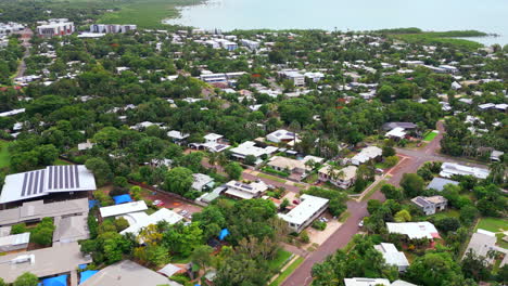 Aerial-Drone-Ocean-Sea-Beachside-Residential-Living-In-Nightcliff-Darwin-NT-Australia-with-CBD-City-in-Background