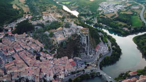 über-Der-Zitadelle-Von-Sisteron-In-Südfrankreich