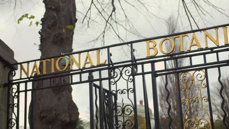 Detail-Of-An-Entrance-Gate-To-Dublin-National-Botanic-Gardens-In-Glasnevin,-Dublin,-Ireland