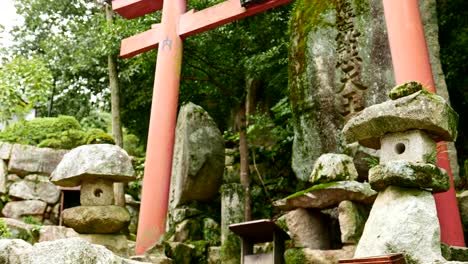 Vista-Cercana-Del-Templo-Japonés