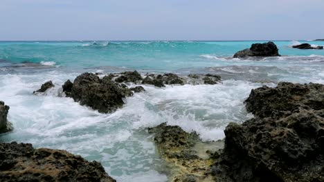 Sea-waves-crashing-against-the-rocks
