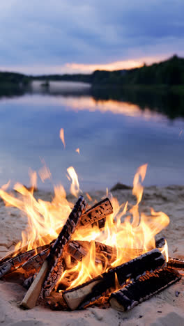 Lagerfeuer-Am-Strand