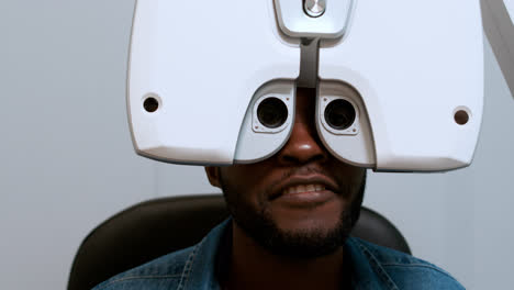 Man-doing-eye-test