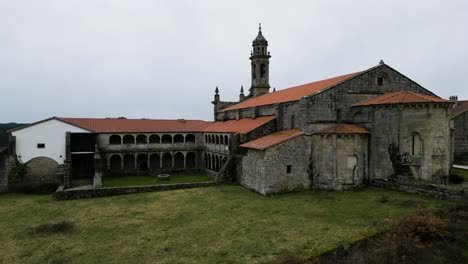 Santa-Maria-de-Xunqueira-Monastery-Aerial-ascend-Shot,-Spain
