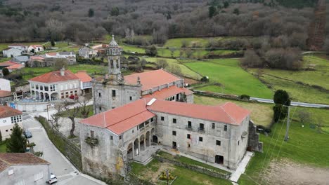 Left-to-right-parallax-aerial-of-Santa-Maria-de-Xunqueira-old-monastery