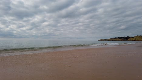Panoramic-view-of-the-Atlantic-Ocean-surf-on-a-sandy-beach