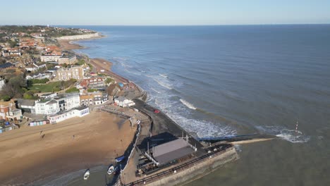 Drone-footage-of-Broadstairs-harbour-on-a-sunny-day