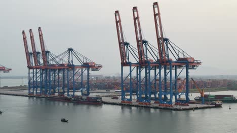View-of-giant-cargo-cranes-in-the-Port-of-Phu-My,-Vietnam