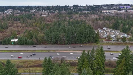 Aerial-time-lapse-of-traffic-flow-in-Lynnwood,-Washington