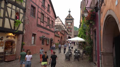 Fame-of-the-village-of-Riquewihr-is-mainly-due-to-its-vineyards-which-–-since-the-end-of-the-Middle-Ages-–-are-producing-some-of-the-best-and-most-famous-white-wines-in-the-world