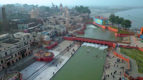Ayodhya,-Uttar-Pradesh,-Indien,-07.-Januar-2024,-Ayodhya-Drohnenansicht-Shri-Ram-Tempel,-Shri-Hanuman-Garhi-Tempel,-Lata-Mangeshkar-Chowk-Und-Ram-Ki-Paidi-Ghats