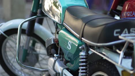 Klassische-Motorradmotor--Und-Aufhängungsdetails
