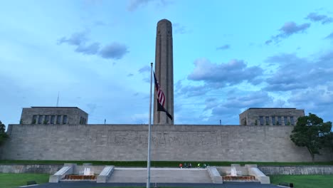Torre-Conmemorativa-De-La-Libertad-En-Kansas-City,-Missouri