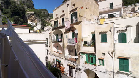 Beautiful-Italian-apartment-building-facades-in-the-town-of-Atrani-on-the-Amalfi-Coast-of-Italy