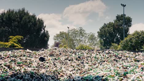 Mountain-of-glass-with-broken-bottles-for-recycling