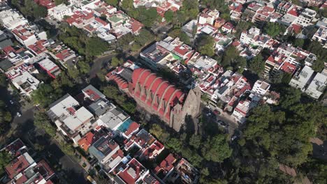 Aerial-view-San-Augustin-Church,-in-the-heart-of-Polanco,-Mexico-City