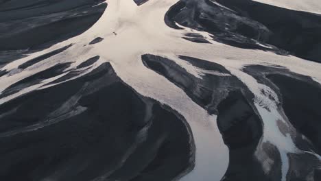 Glacial-Rivers-un-Beautiful-Iceland-Landscape,-Aerial-View-from-Above