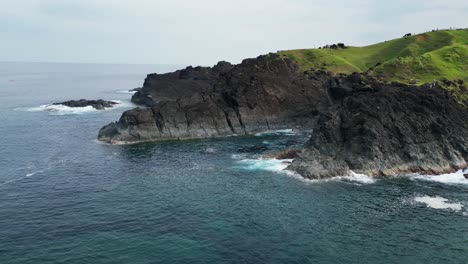 Majestic-Volcanic-Rock-Formations-In-Binurong-Point,-Baras,-Catanduanes,-Philippines