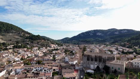 The-Esporles-valley-on-the-island-of-Mallorca-in-the-Serra-de-Tramuntana,-Spain