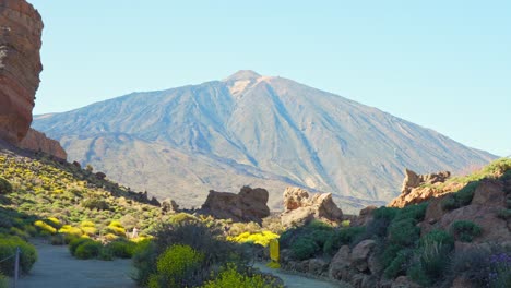Hermosas-Formaciones-Rocosas-Naturales-Y-Montañas-En-Tenerife,-Vista-Panorámica